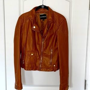 Express leather jacket in cognac with gold detailing